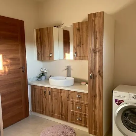 Appartement Comfy In Quiet Area *